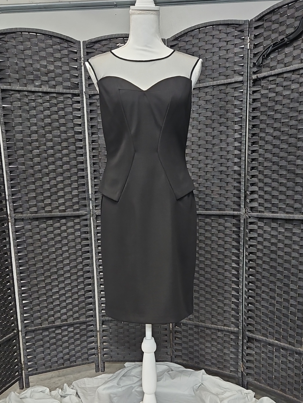 Sz 6 or small black illusion mesh sleeveless ribbed stretch sheath w/ peplum by